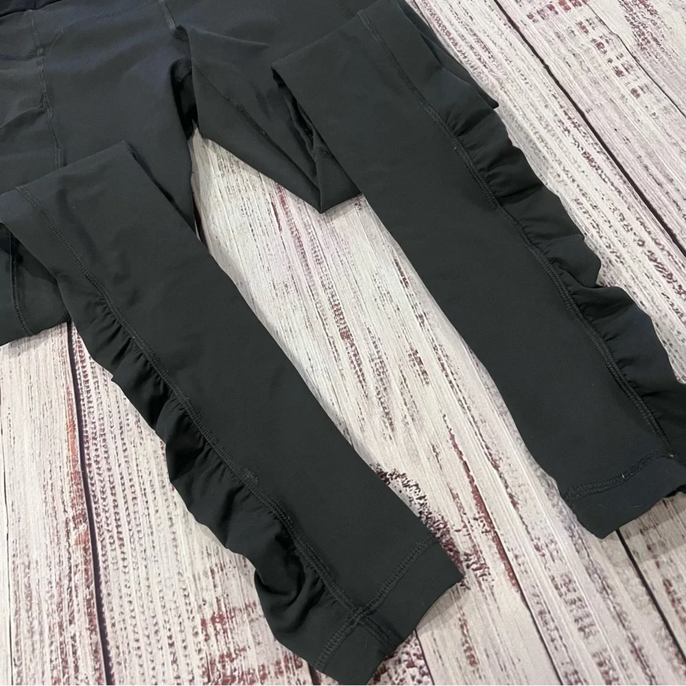 Lululemon Fast N Free Legging with Pockets - Picture 4 of 7